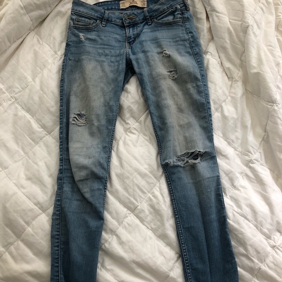 Hollister jeans - Picture 4 of 4